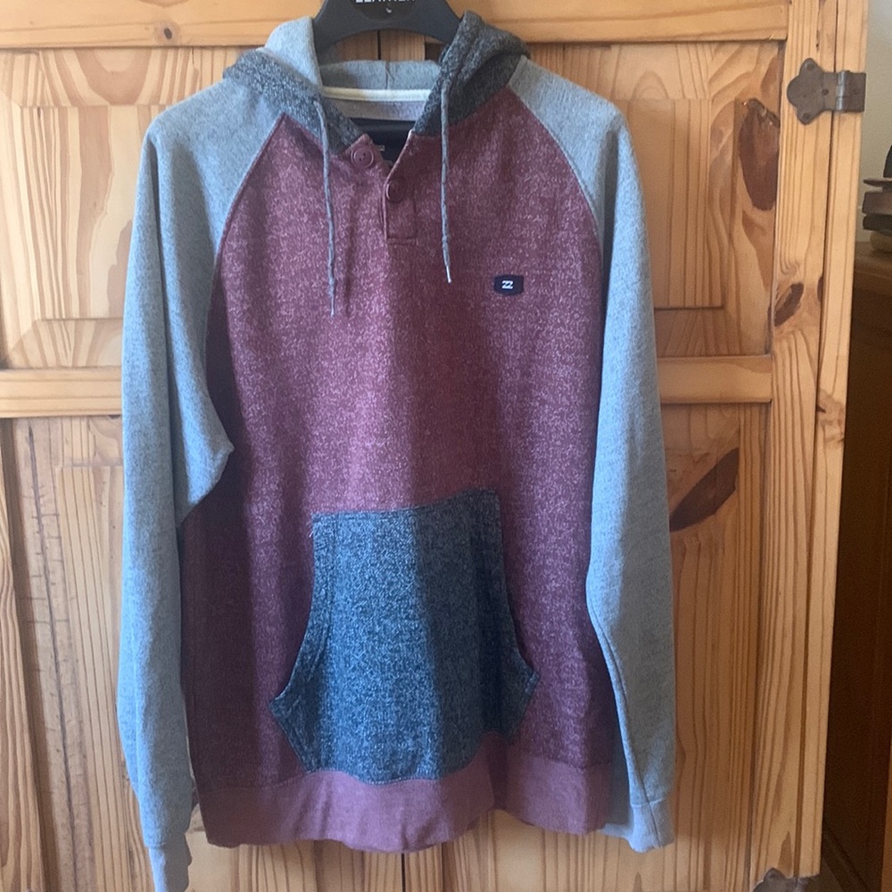 NWOT BILLABONG Hoodie
